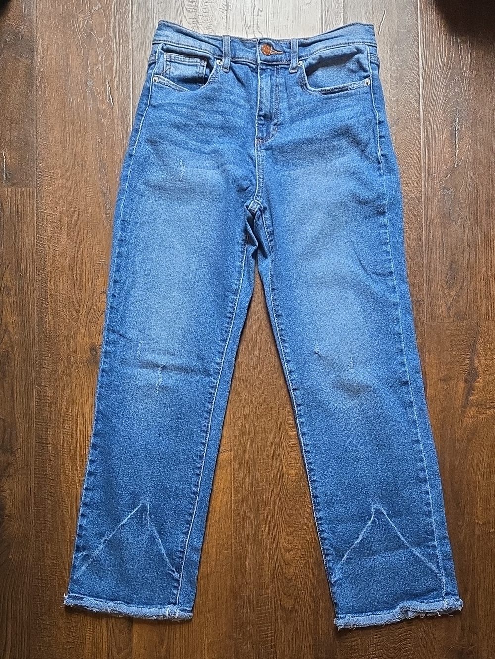 Sneak Peek Straight-Leg Boyfriend Crossed Tulip Raw Hem Jean